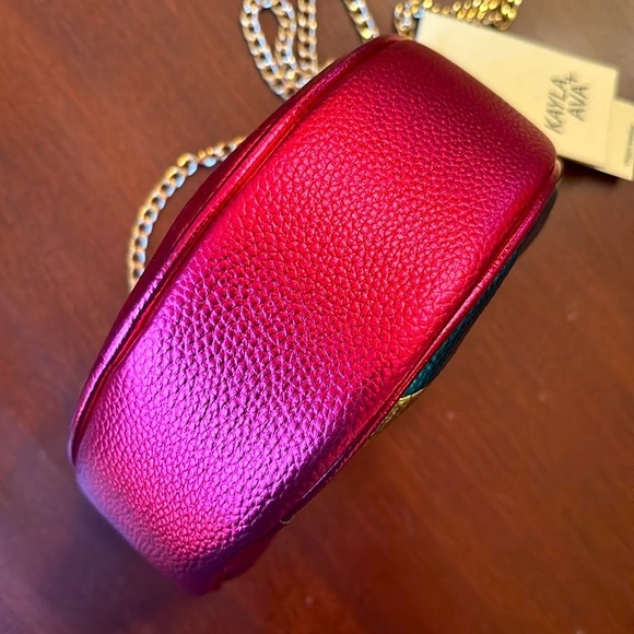 Brand New Kayla + Ava Metallic Colorful Striped Red Heart Purse Chain Crossbody - Picture 10 of 15